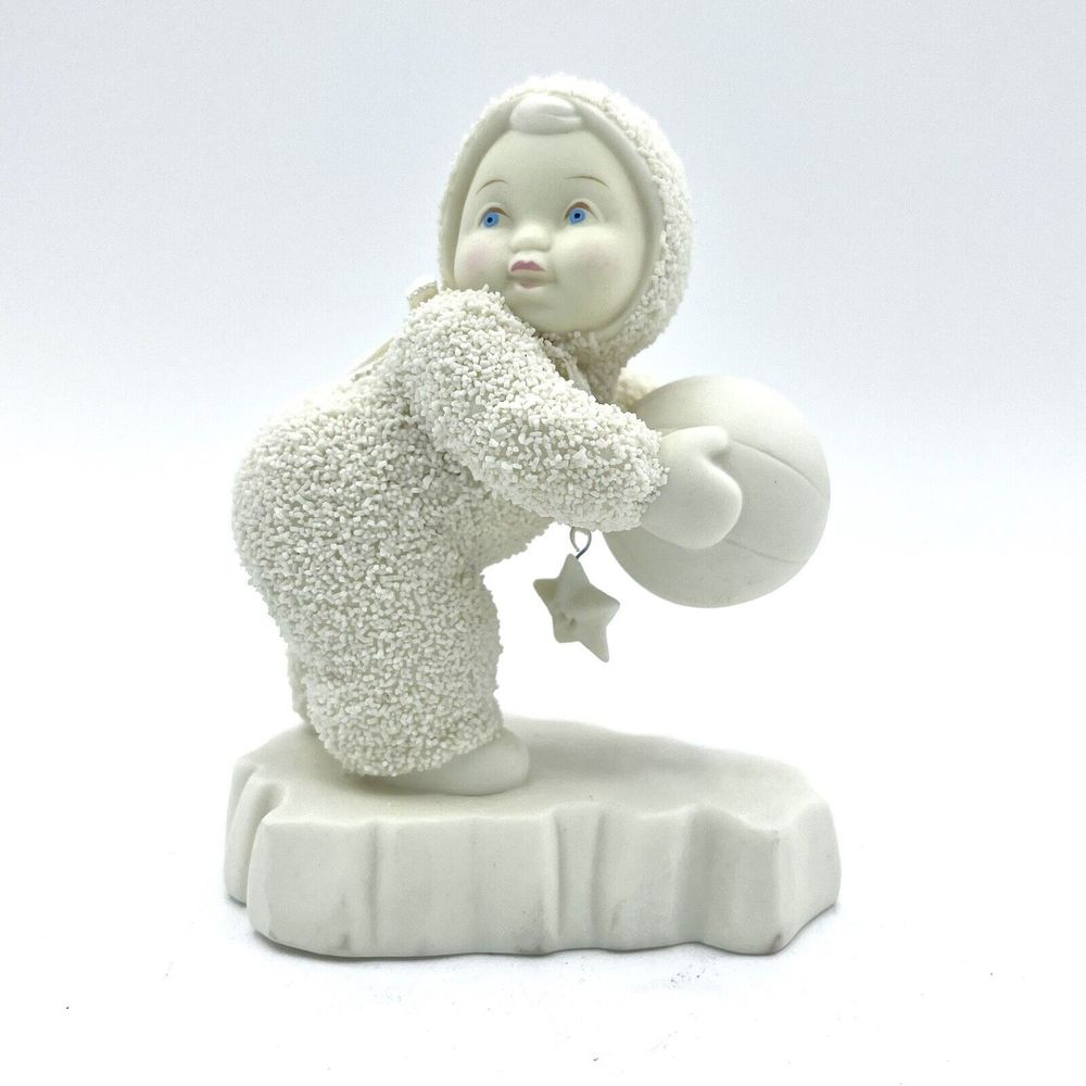 Dept. 56 Snowbabies Shoot For The Stars Figurine 2002 #56.69953. Collectible VTG